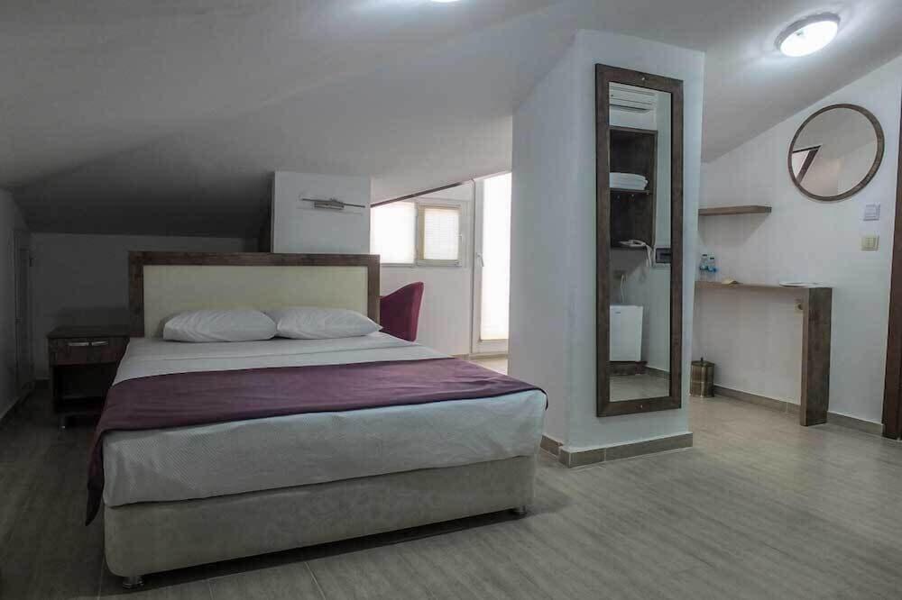 تْشاناكالي Udi Hotel المظهر الخارجي الصورة