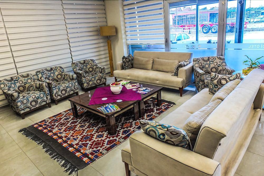 تْشاناكالي Udi Hotel المظهر الخارجي الصورة
