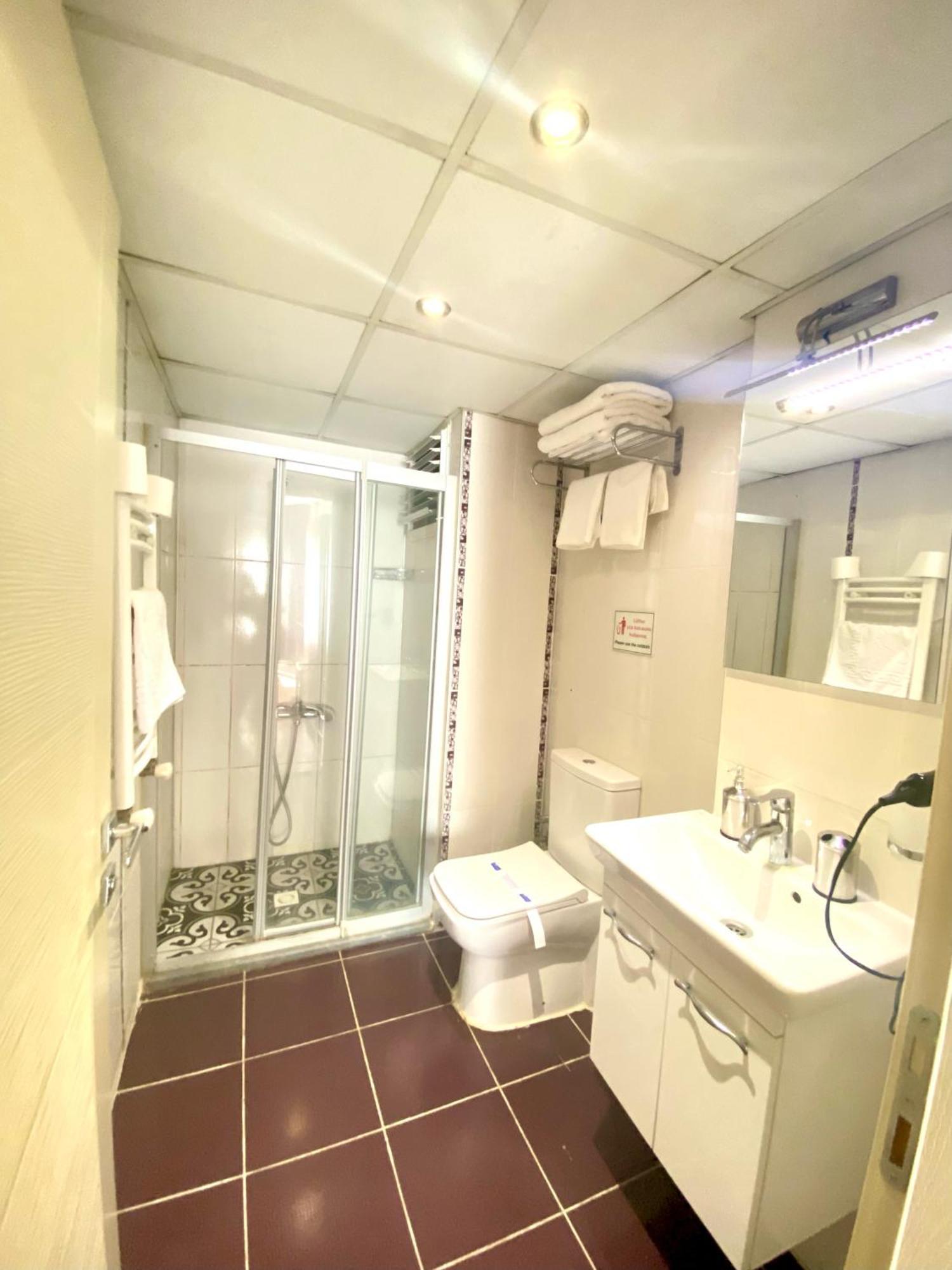 تْشاناكالي Udi Hotel المظهر الخارجي الصورة
