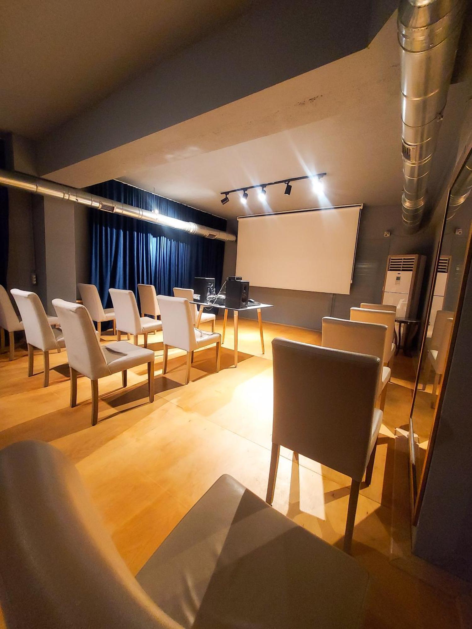 تْشاناكالي Udi Hotel المظهر الخارجي الصورة