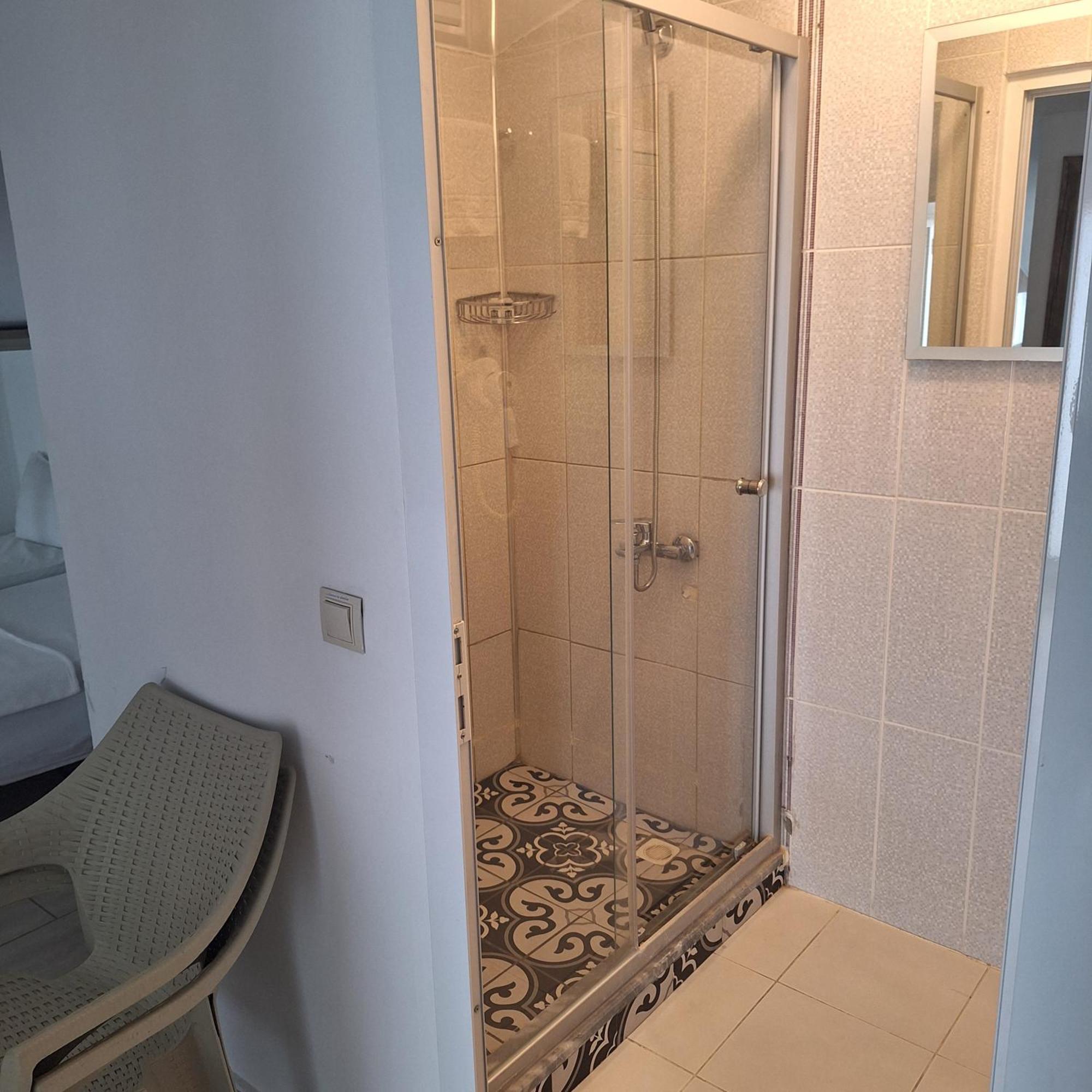 تْشاناكالي Udi Hotel المظهر الخارجي الصورة